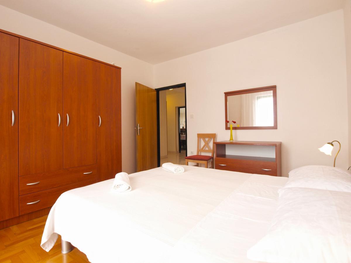 Apartment Dean 1595 Fažana Exterior foto