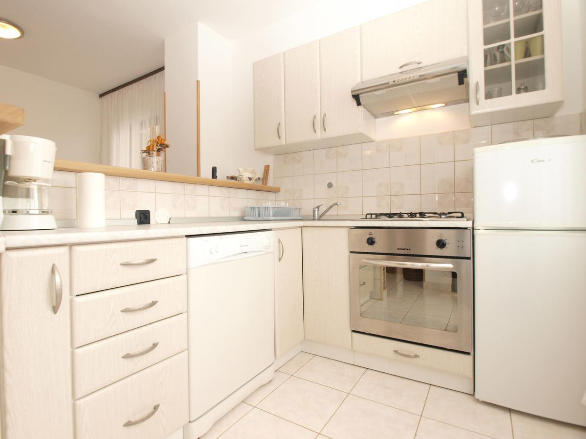 Apartment Dean 1595 Fažana Exterior foto